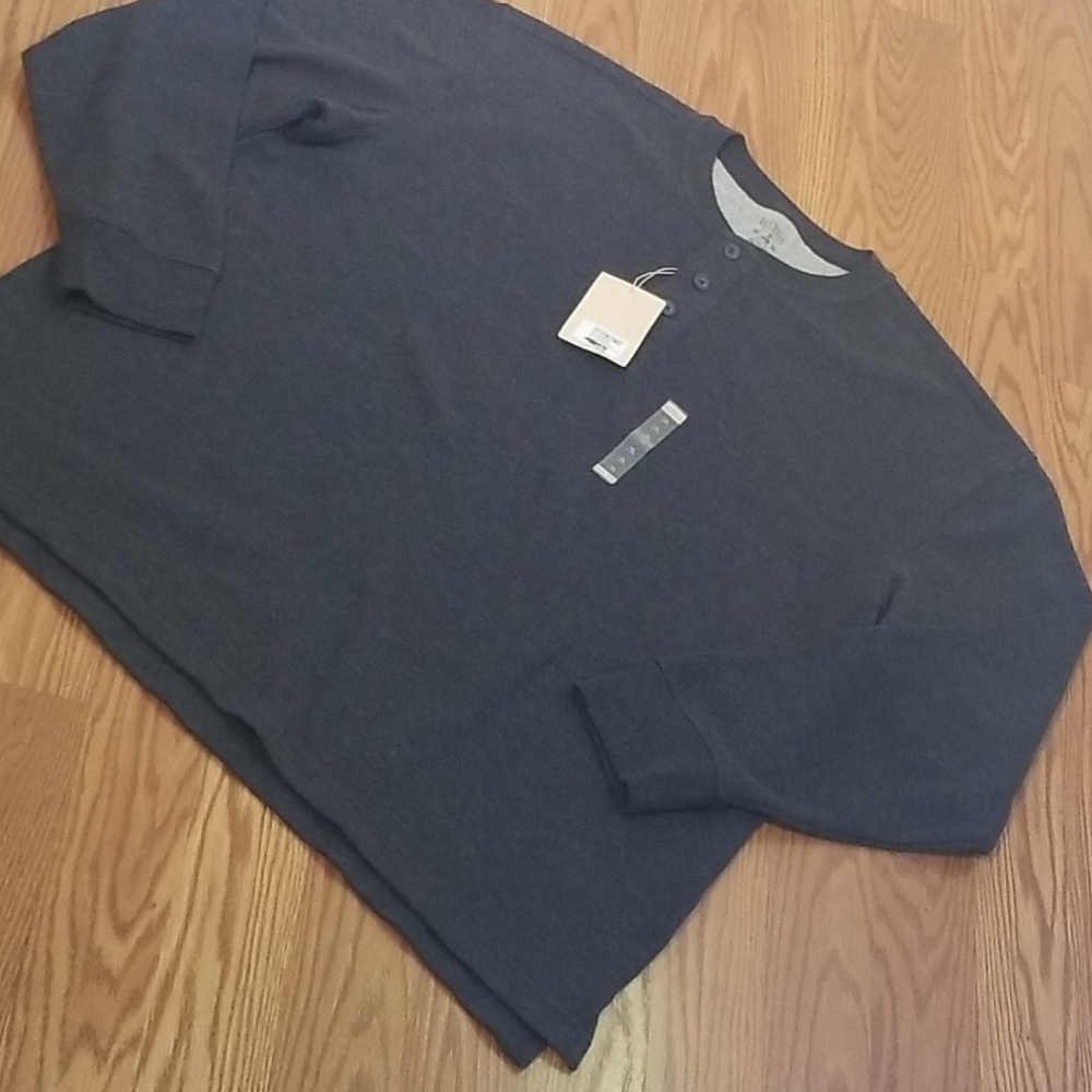 NWT red head shirt‎ xlg